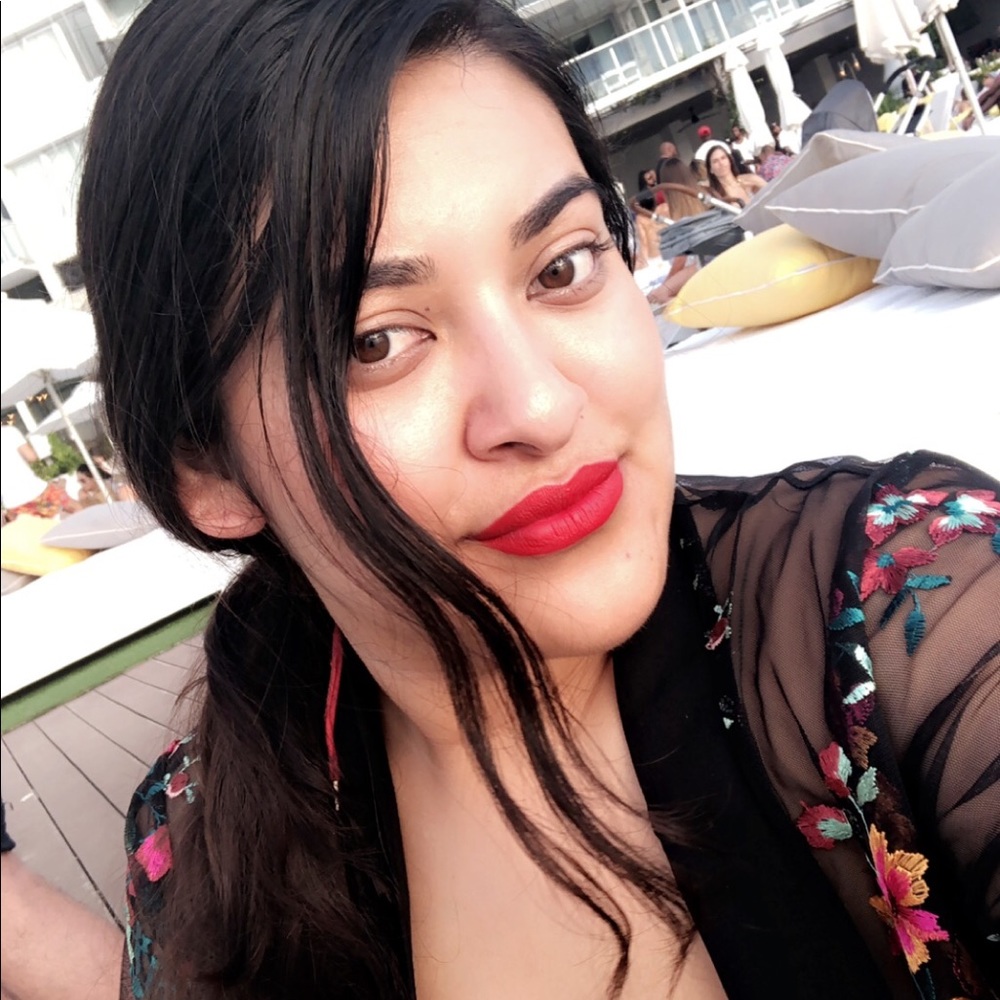 Meet your Posher, Vanessa - Picture 4 of 5